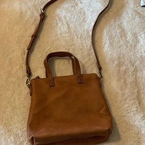 Antikt Kraft crossbody purse